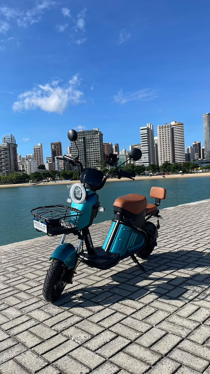 Moto elétrica JE-2 na Thunder Eletric Fortaleza