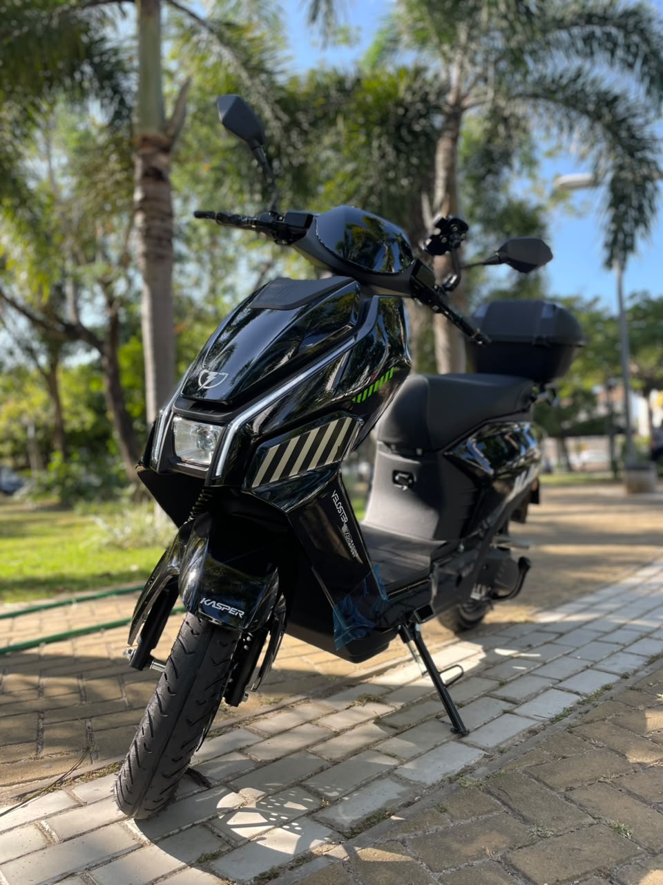 Moto elétrica Kasper na Thunder Eletric Fortaleza