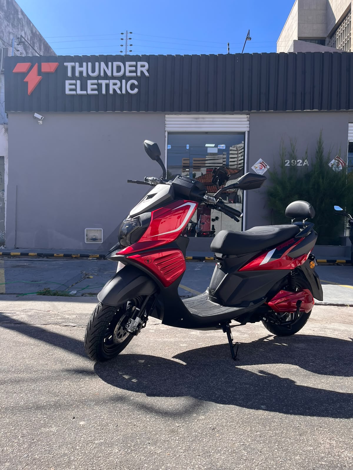 Moto elétrica Veloster Savage na Thunder Eletric Fortaleza
